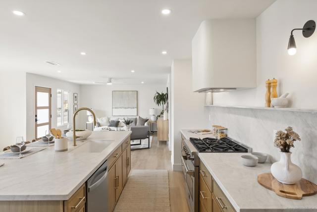 4543 Moraga Ave, San Diego CA: https://media.crmls.org/mediaz/0f8c830d-b799-417d-9a29-fa41639f614b.jpg