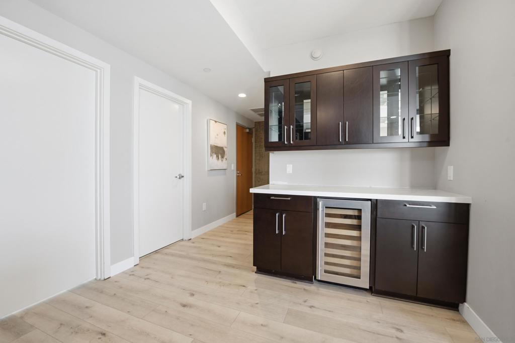 800 The Mark Ln - photo 6