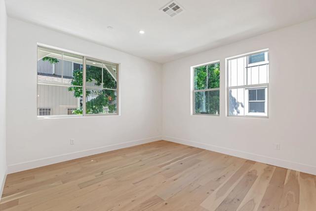 178 Oak Circle, Walnut Creek CA: https://media.crmls.org/mediaz/0f8d2140-a76e-412c-9adf-8936908495f6.jpg