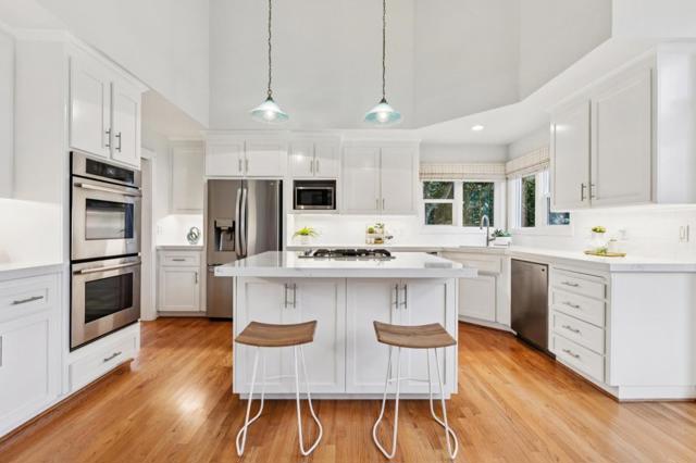 321 Eagle Trace Drive, Half Moon Bay CA: https://media.crmls.org/mediaz/0f8dd66e-4375-44c4-89ea-b544ee4837f1.jpg