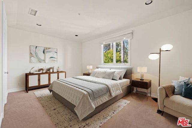 625 Foothill Road, Beverly Hills CA: https://media.crmls.org/mediaz/0f8f5a22-93e8-4f66-a944-145875c3f3e1.jpg