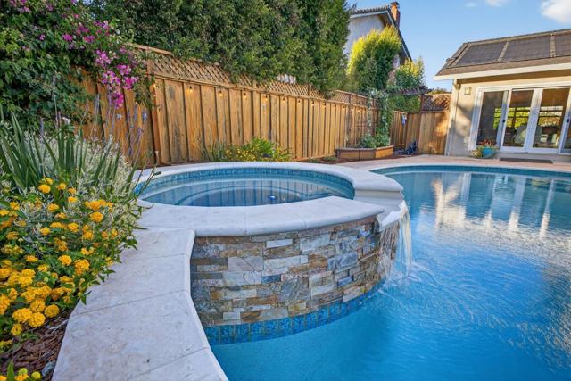 6575 Jeremie Drive, San Jose CA: https://media.crmls.org/mediaz/0f92960d-1952-4990-9c5e-4f580a1cfd39.jpg