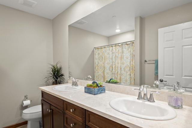 Detail Gallery Image 27 of 50 For 2890 Silver Medal Rd #5,  Chula Vista,  CA 91915 - 4 Beds | 2/1 Baths