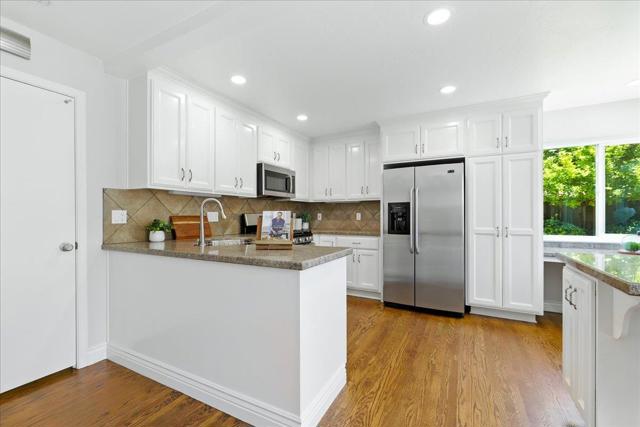 749 W Remington Drive, Sunnyvale CA: https://media.crmls.org/mediaz/0f9310b3-50cf-4cbd-a419-2915343bc3a3.jpg