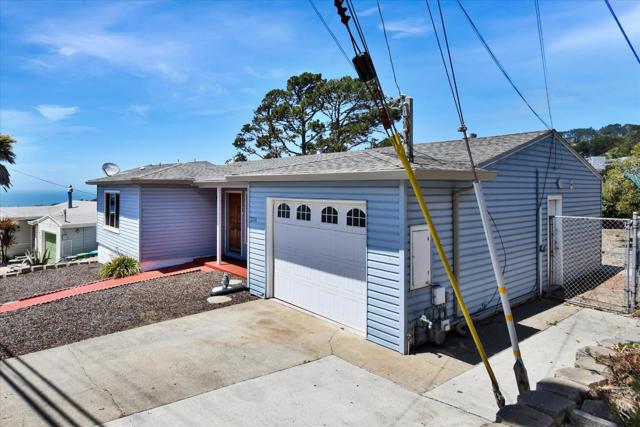 331 Manor Drive, Pacifica CA: https://media.crmls.org/mediaz/0f9472f7-82d5-41dc-b911-0b73ffce1471.jpg