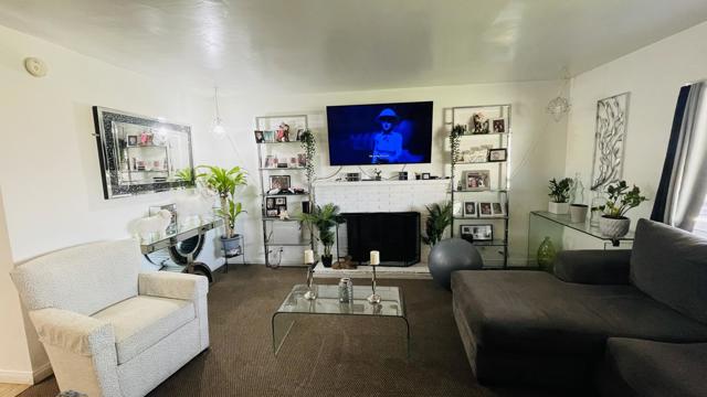 Image 2 of 44 For 43930 Towne Street