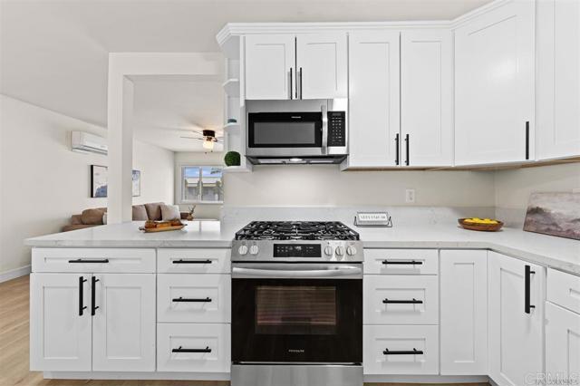Image 2 of 21 For 432 Billow Drive
