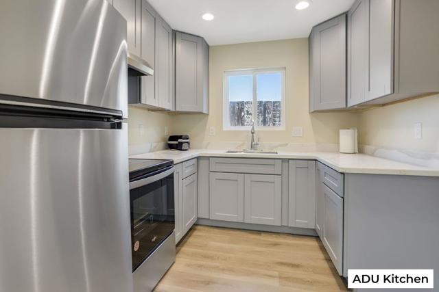 Image 22 of 28 For 3457 Forbes Avenue