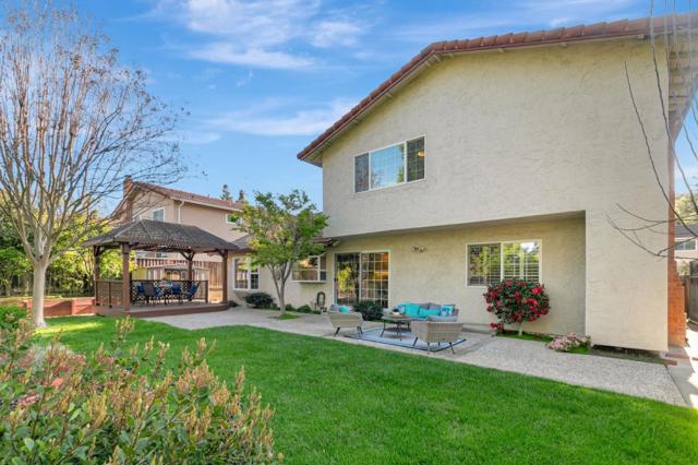 6508 Circle Hill Drive, San Jose CA: https://media.crmls.org/mediaz/0f94d2e2-aa75-489f-8061-ce11a9cbd31c.jpg
