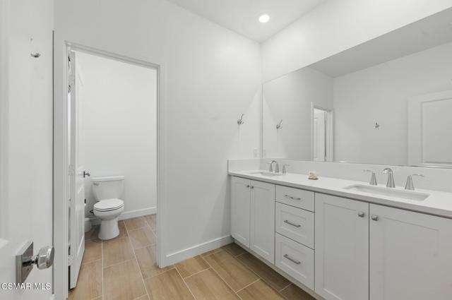 1894 Malalenca Road, Santa Paula CA: https://media.crmls.org/mediaz/0f94f7d4-8b5b-4663-bece-d2c47e116eb1.jpg