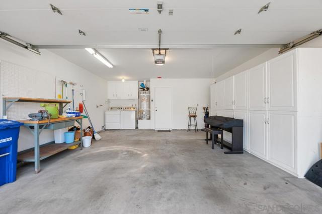 159 Mexicali Ct, Solana Beach CA: https://media.crmls.org/mediaz/0f959629-d454-4308-b741-30dde5820713.jpg