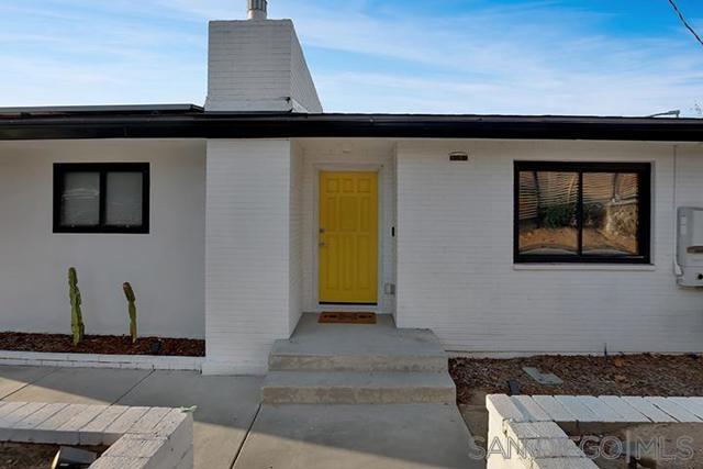 9586 Alto Dr, La Mesa CA: https://media.crmls.org/mediaz/0f973209-9c6b-4d4a-b584-9cc23b292ae3.jpg