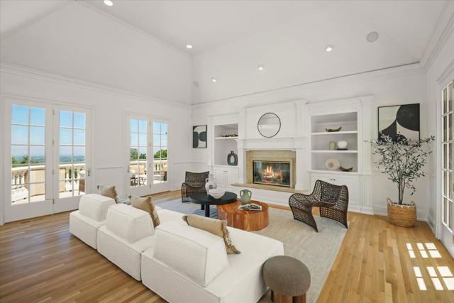 14113 Pike Road, Saratoga CA: https://media.crmls.org/mediaz/0f9750ac-6e96-451e-9da6-b86f6b17636c.jpg