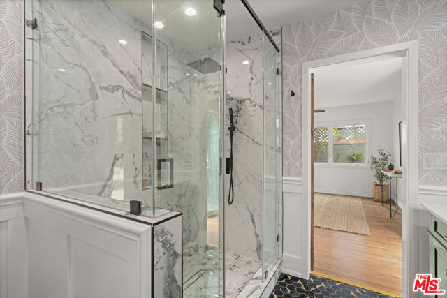 8044 Cowan Avenue, Los Angeles CA: https://media.crmls.org/mediaz/0f97f845-d32c-4f8a-b145-6fe66fabf2fd.jpg