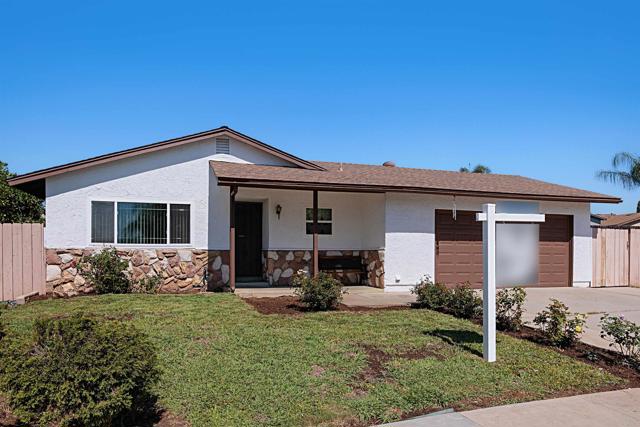 Detail Gallery Image 2 of 27 For 610 Cathy Ct, Escondido,  CA 92026 - 3 Beds | 2 Baths