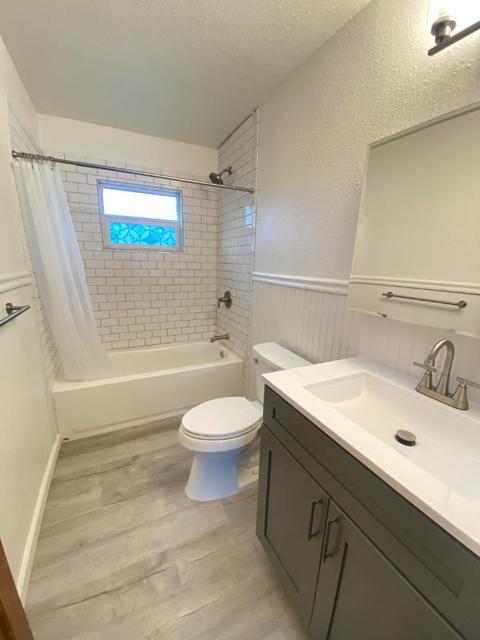 999 E 16th Street, Chico CA: https://media.crmls.org/mediaz/0f9933ad-285a-48df-a580-25688c14932b.jpg