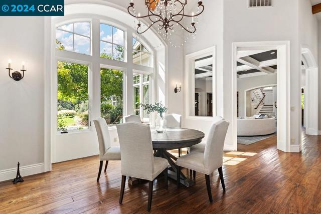 8 Julianna Court, Moraga CA: https://media.crmls.org/mediaz/0f993cbc-c6e6-4cec-9178-f9f527e006e0.jpg