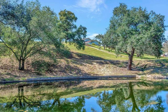 Image 5 of 49 For 2340 Mount Elena Way