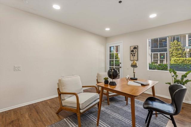 Detail Gallery Image 13 of 43 For 1616 Circa Del Lago #C103,  San Marcos,  CA 92078 - 2 Beds | 1/1 Baths