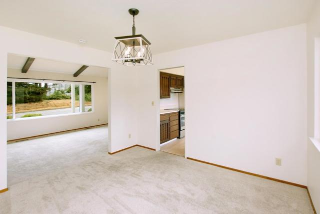 1079 Sumner Avenue, Aptos CA: https://media.crmls.org/mediaz/0f9b3771-c60b-4129-9b4a-067b5e9f8384.jpg