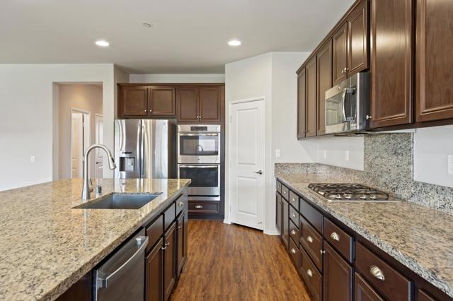 Image 9 of 29 For 82655 Concord Drive