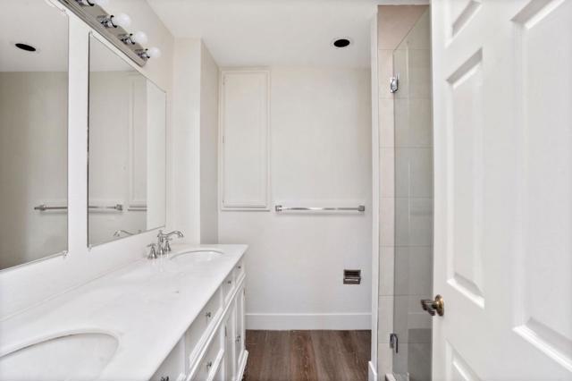 225 E Santa Inez Avenue, San Mateo CA: https://media.crmls.org/mediaz/0f9e7d5d-557e-4ec0-97ae-40e1f10eb2a2.jpg