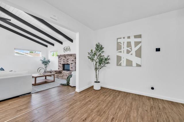 5585 Shana Street, Fremont CA: https://media.crmls.org/mediaz/0f9f33ee-8f97-4599-a80c-0f6a847fef0a.jpg