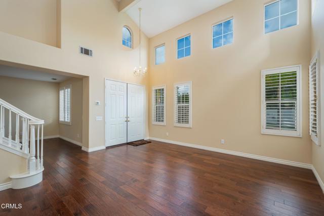 Detail Gallery Image 10 of 43 For 30456 Star Canyon Pl, Castaic,  CA 91384 - 4 Beds | 3 Baths