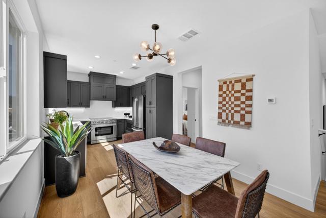 955 Woodside Road, Redwood City CA: https://media.crmls.org/mediaz/0f9f4aa1-097f-4e64-ab6e-fec60e6e5355.jpg