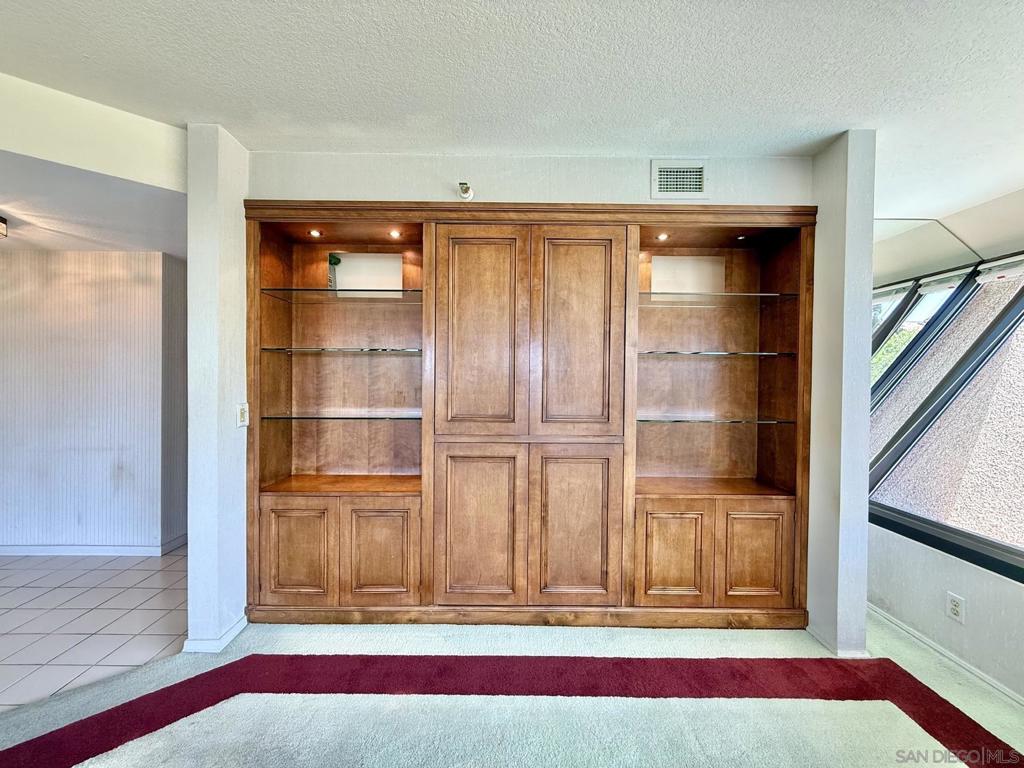 230 Laurel St - photo 13