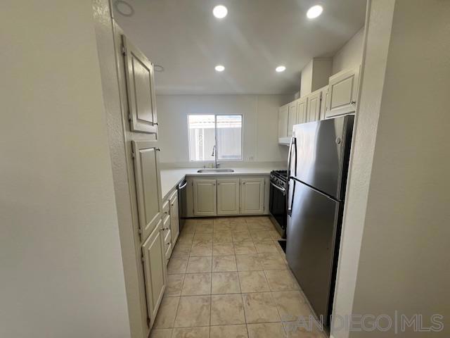 6460 Convoy Ct, San Diego, California 92117, 2 Bedrooms Bedrooms, ,2 BathroomsBathrooms,Residential,For Sale,Convoy Ct,240027616SD