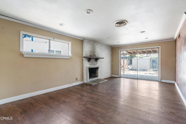 Detail Gallery Image 2 of 9 For 8731 Lucia Pl, Sun Valley,  CA 91352 - 3 Beds | 2 Baths