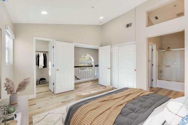 4579 Mangrove Dr, Dublin CA: https://media.crmls.org/mediaz/0fa0422c-70ad-4c15-92f3-c8d6cf9a93e0.jpg