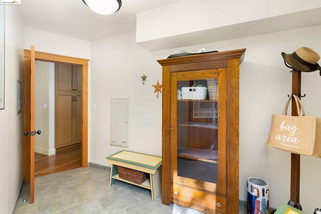 Image 32 of 60 For 6210 Elderberry Drive