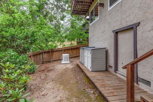 21721 Summit Road, Los Gatos CA: https://media.crmls.org/mediaz/0fa2c801-b8cc-437e-af12-1357b44b6790.jpg