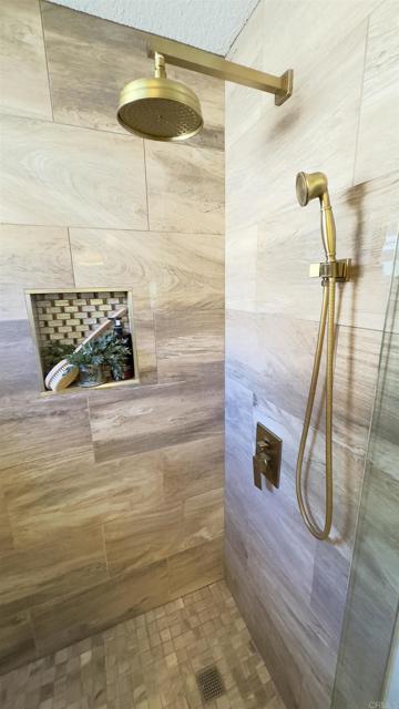 Detail Gallery Image 40 of 64 For 29122 Laurel Valley Dr, Vista,  CA 92084 - 2 Beds | 2 Baths