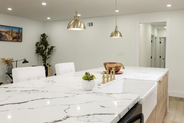 Detail Gallery Image 6 of 68 For 4380 Rolfe Rd, San Diego,  CA 92117 - 3 Beds | 2 Baths