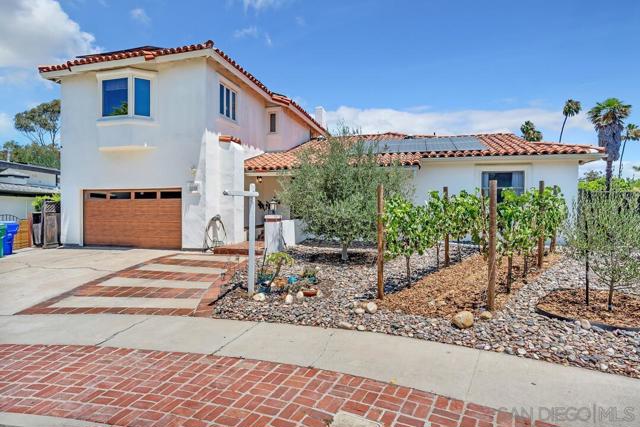 5141 Dorman Dr, San Diego CA: https://media.crmls.org/mediaz/0fa497f4-2c56-43cf-bb86-4b0926ddf21f.jpg