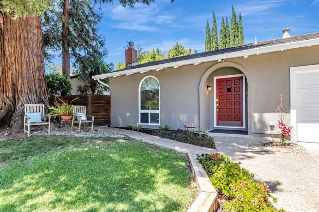649 Del Roy Court, Campbell CA: https://media.crmls.org/mediaz/0fa4e85e-9be0-48f3-9ddb-9dc0e4416685.jpg