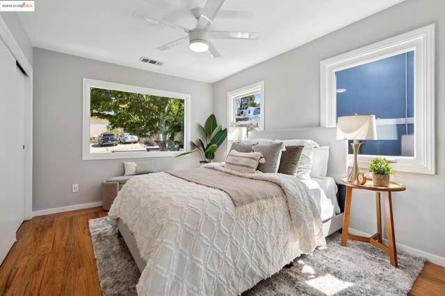 6338 Arlington Blvd, Richmond CA: https://media.crmls.org/mediaz/0fa54df8-b31f-4492-a688-f2726bb9fe8d.jpg