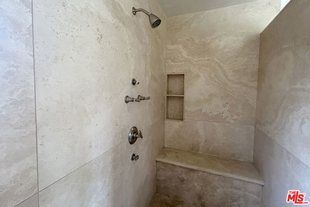 612 N Alta Drive, Beverly Hills CA: https://media.crmls.org/mediaz/0fa5b1f0-f2ab-46ae-93a3-ad3eb8cdc6f2.jpg