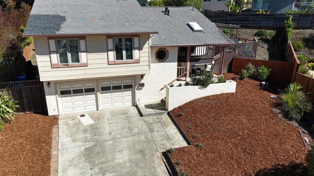 0Fa5C1C5 4998 4Ba4 95C4 78Ad3Ec4Dfe0 19 Elk Court, Pacifica, Ca 94044 &Lt;Span Style='BackgroundColor:transparent;Padding:0Px;'&Gt; &Lt;Small&Gt; &Lt;I&Gt; &Lt;/I&Gt; &Lt;/Small&Gt;&Lt;/Span&Gt;