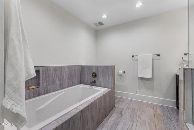 1954 Primrose Avenue, South Pasadena CA: https://media.crmls.org/mediaz/0fa70fce-333c-4083-8129-f0361406487c.jpg