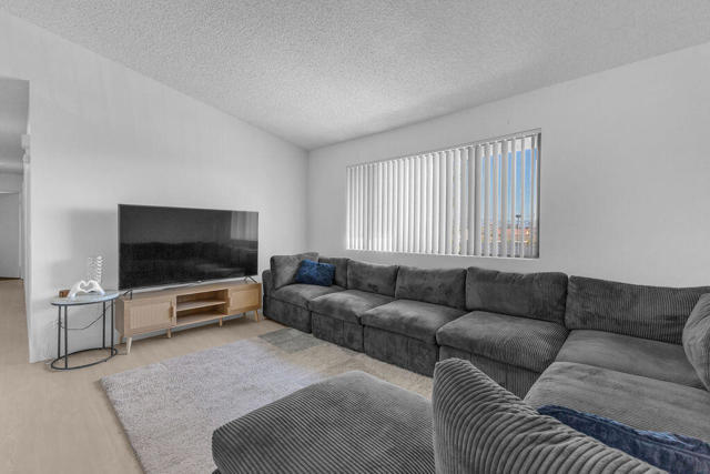 Image 10 of 36 For 31200 Landau Boulevard 408