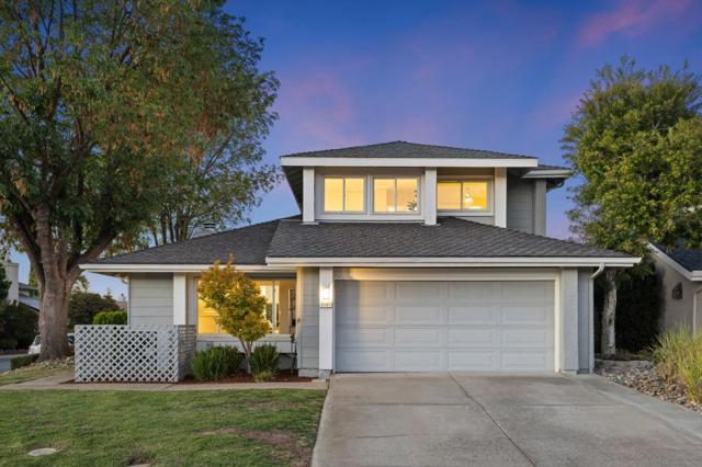 2397 Hecate Court, San Jose CA: https://media.crmls.org/mediaz/0fa725da-42e9-4367-b2f1-9d3e105d0237.jpg