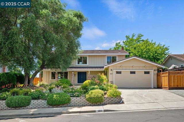681 Rock Oak Rd, Walnut Creek CA: https://media.crmls.org/mediaz/0fa7ff2e-5a17-4675-84b9-e39f742ea00d.jpg