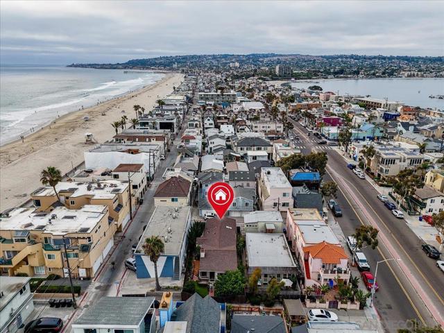 724 Ormond, San Diego CA: https://media.crmls.org/mediaz/0fa8c936-af50-4dd7-b0b7-89ce291db5ed.jpg