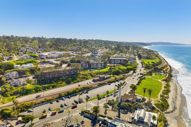Detail Gallery Image 3 of 41 For 1562 Camino Del Mar #635,  Del Mar,  CA 92014 - 1 Beds | 2 Baths