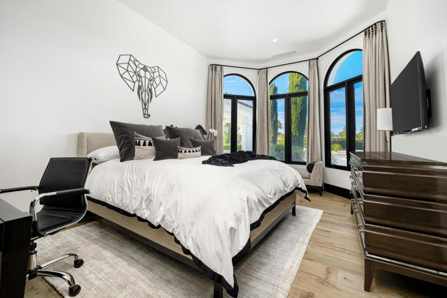 40440 Morningstar Road, Rancho Mirage CA: https://media.crmls.org/mediaz/0fa9ab4e-05c5-4934-b595-645f2b9f6eb6.jpg