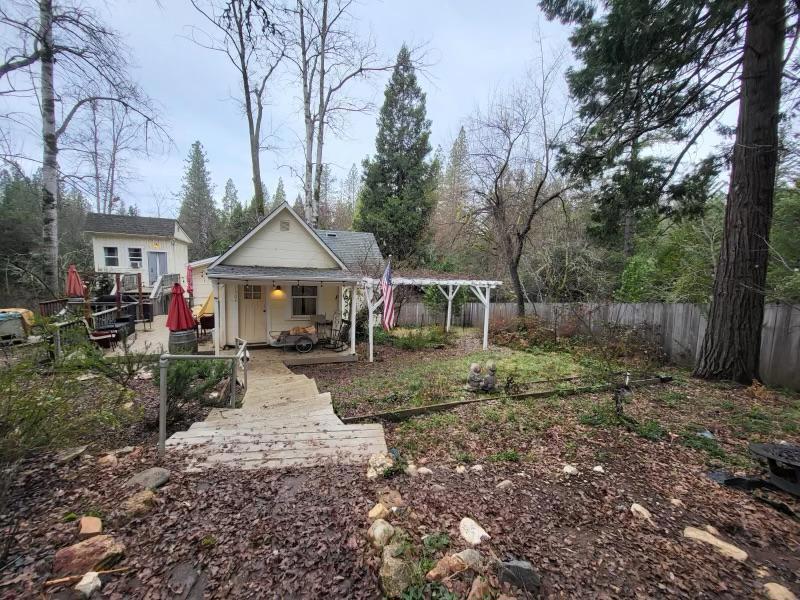 1902 Garner Road
